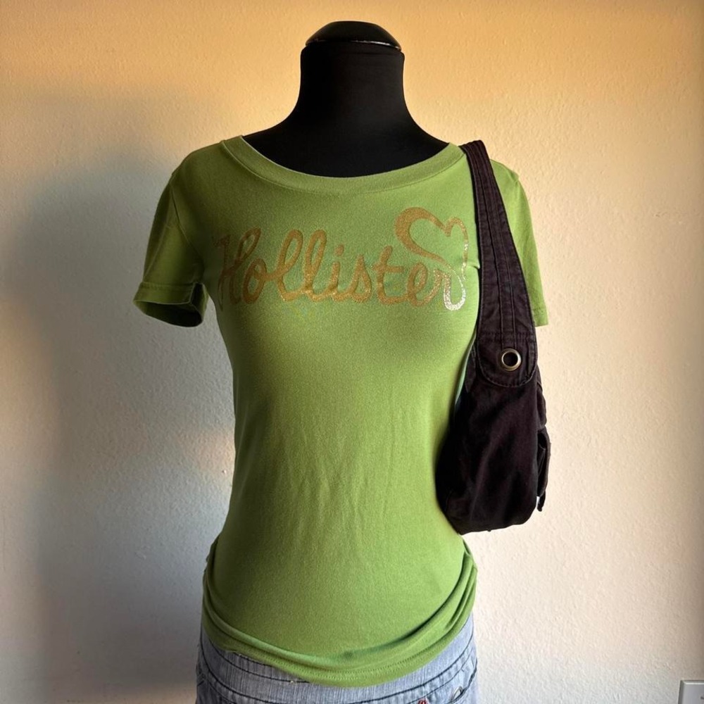 Vintage Hollister Co Womens Green Tee Shirt Yellow Glitter Logo Graphic Y2K
